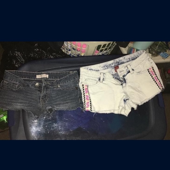 Shorts - Picture 6 of 11